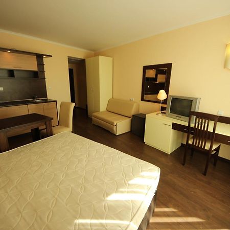 Menada Apartments In Grand Hotel Sveti Vlas Rom bilde