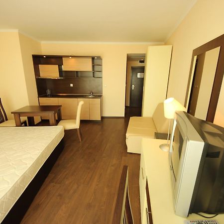 Menada Apartments In Grand Hotel Sveti Vlas Rom bilde
